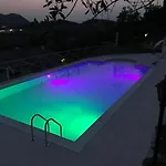 Poggio Ulivo Pool-apartments * Rivoli Veronese