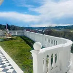 Апартаменты Poggio Ulivo Pool-apartments *