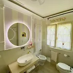 Poggio Ulivo Pool-apartments Апартаменты Rivoli Veronese