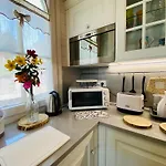 Апартаменты Poggio Ulivo Pool-apartments *