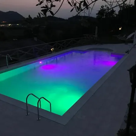 Poggio Ulivo Pool-apartments * Rivoli Veronese