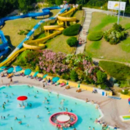 Villa Poggio Ulivo Pool-Apartments *
