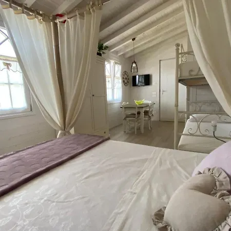 דירה Poggio Ulivo Pool-apartments *