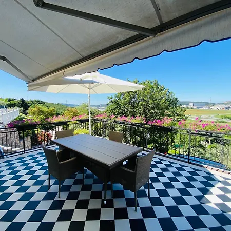 Villa Poggio Ulivo Pool-Apartments Rivoli Veronese