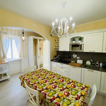 Villa Poggio Ulivo Pool-Apartments