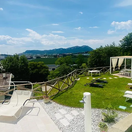 Villa Poggio Ulivo Pool-Apartments Rivoli Veronese